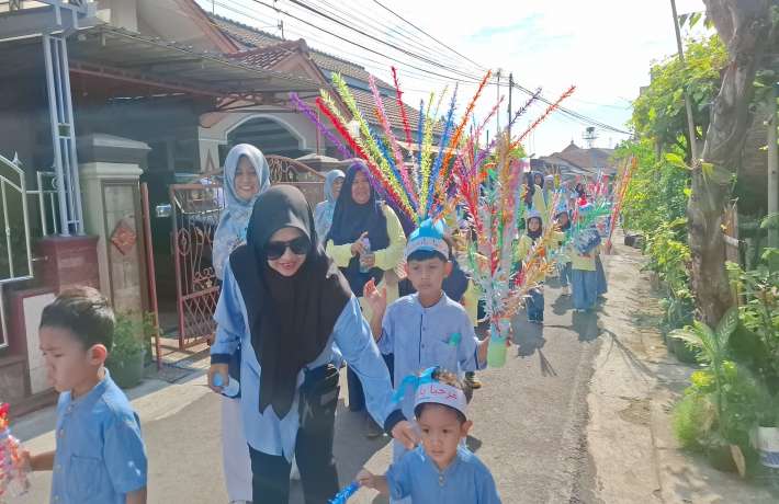Pawai Taaruf Menjelang Ramadhan TK dan KB AL IRSYAD CILACAP